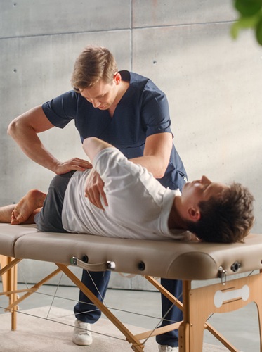 EXPLAINING COMPLEMENTARY TREATMENTS - Nextcare
